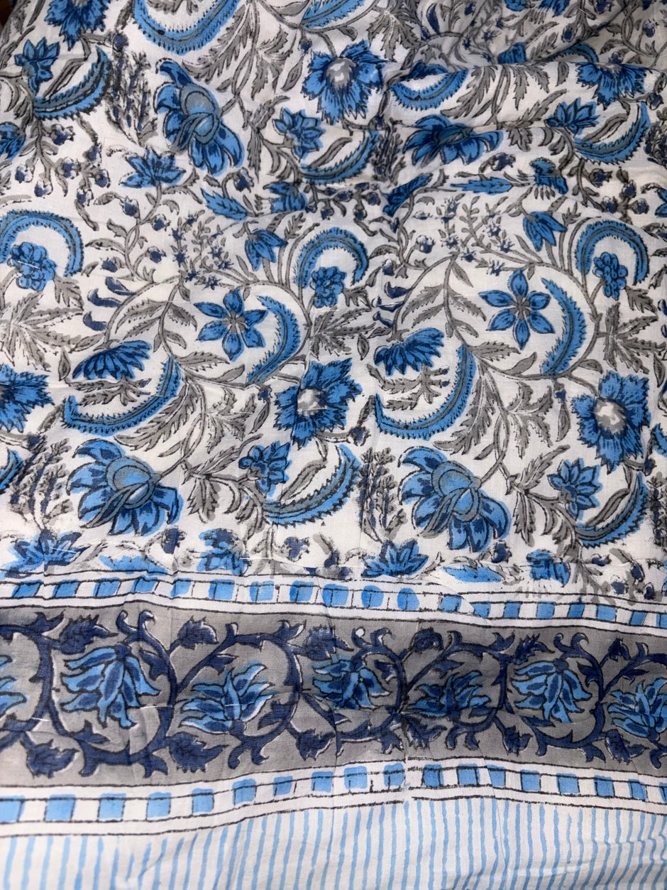 Azure Blue Blossom – King Size Reversible Muslin Cotton Razai | Organic Cotton Filling | Hand Stitched