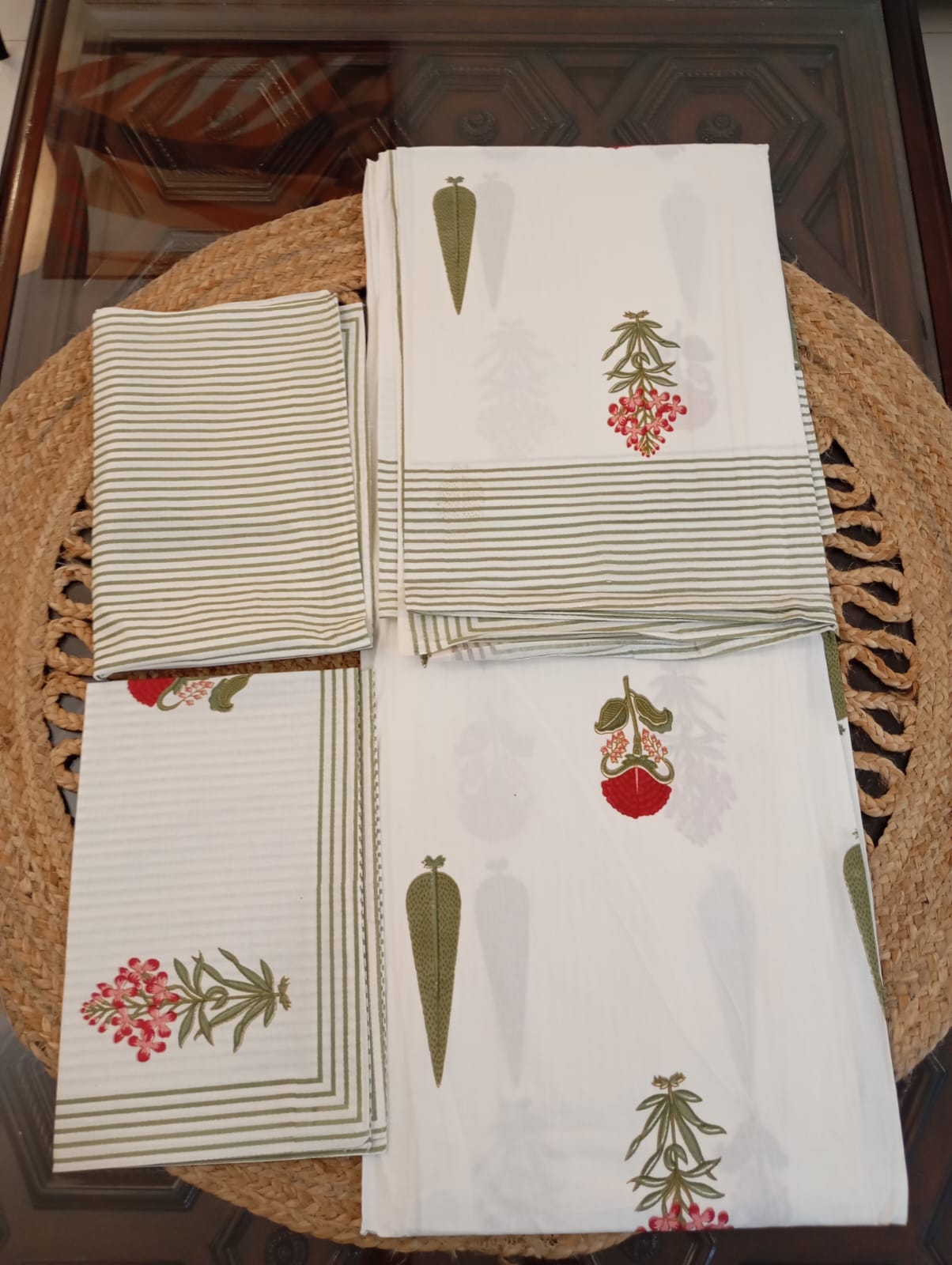 Olive Grove - Super King Bedsheet with 2 Pillow Covers (Dispatch Time 24 Hours)