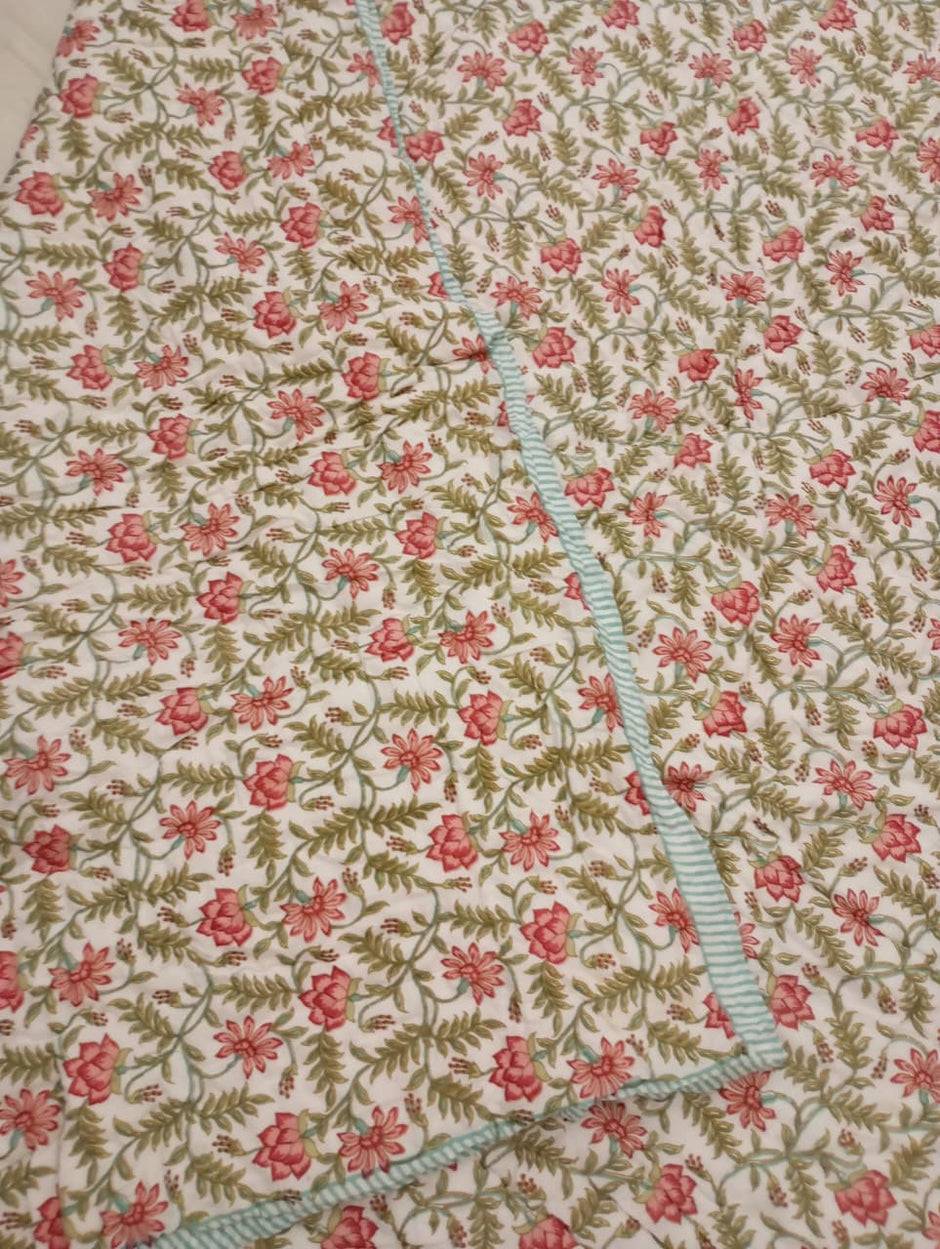 Meadow Bloom Heritage Muslin Cotton Razai – King Size (220 × 240 cm) | 100% Muslin Cotton | Hand Tagai Razai Blanket | 1 Piece