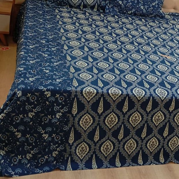 Midnight Ajrakh Elegance Luxury Bedding Set – Super King Bedsheet + Reversible King Quilted Bedspread | 100% Pure Jaipuri Cotton | 6-Piece Set
