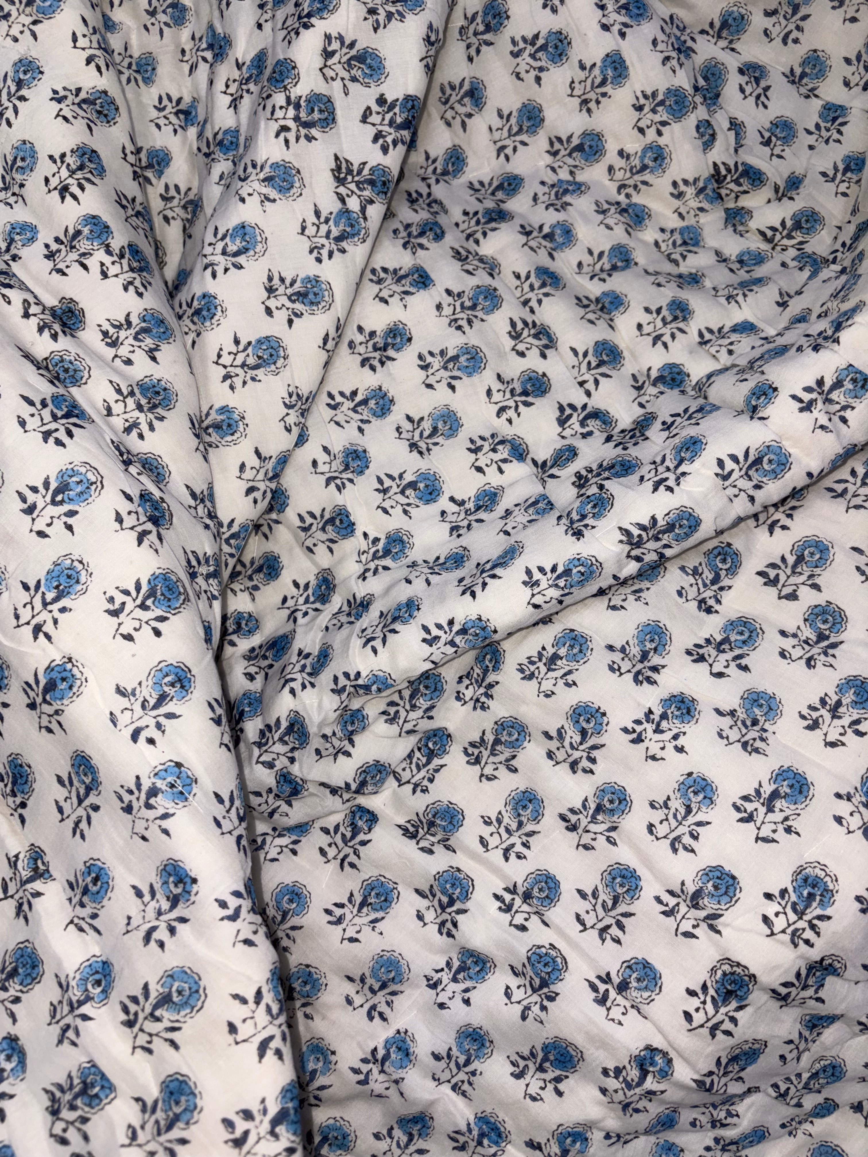Azure Blue Blossom – King Size Reversible Muslin Cotton Razai | Organic Cotton Filling | Hand Stitched
