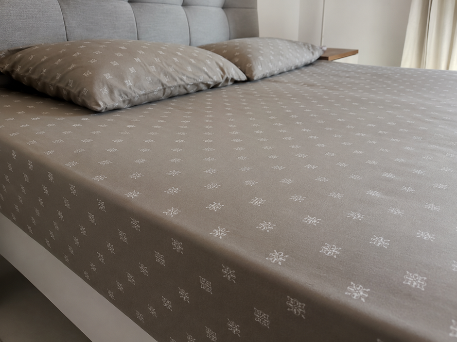 Stone Haven Pure Cotton Bedsheet – King Size (260 × 270 cm) | 3-Piece Bedding Set