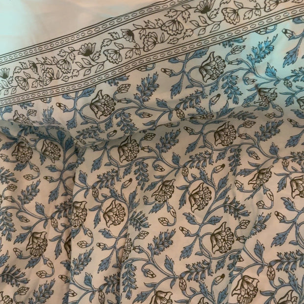 Blue Paisley Elegance – Super King Size Fitted Bedsheet Set (210 × 200 cm × 30 cm Depth) | 400 TC Tencel Cotton | Includes 2 Pillow Covers