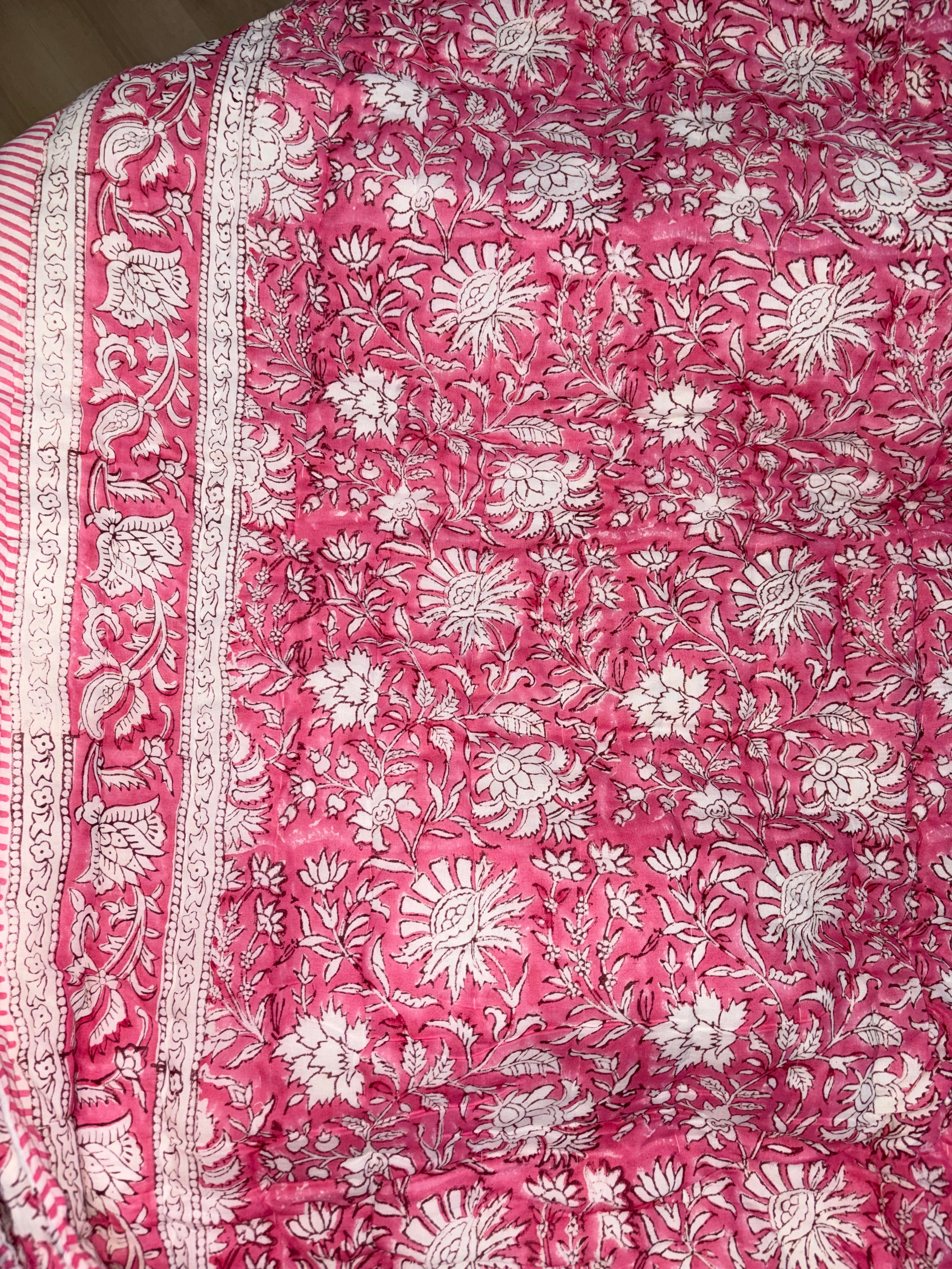 Roselle Bloom – King Size Reversible Muslin Cotton Razai Blanket | Organic Cotton Filling | Hand Stitched