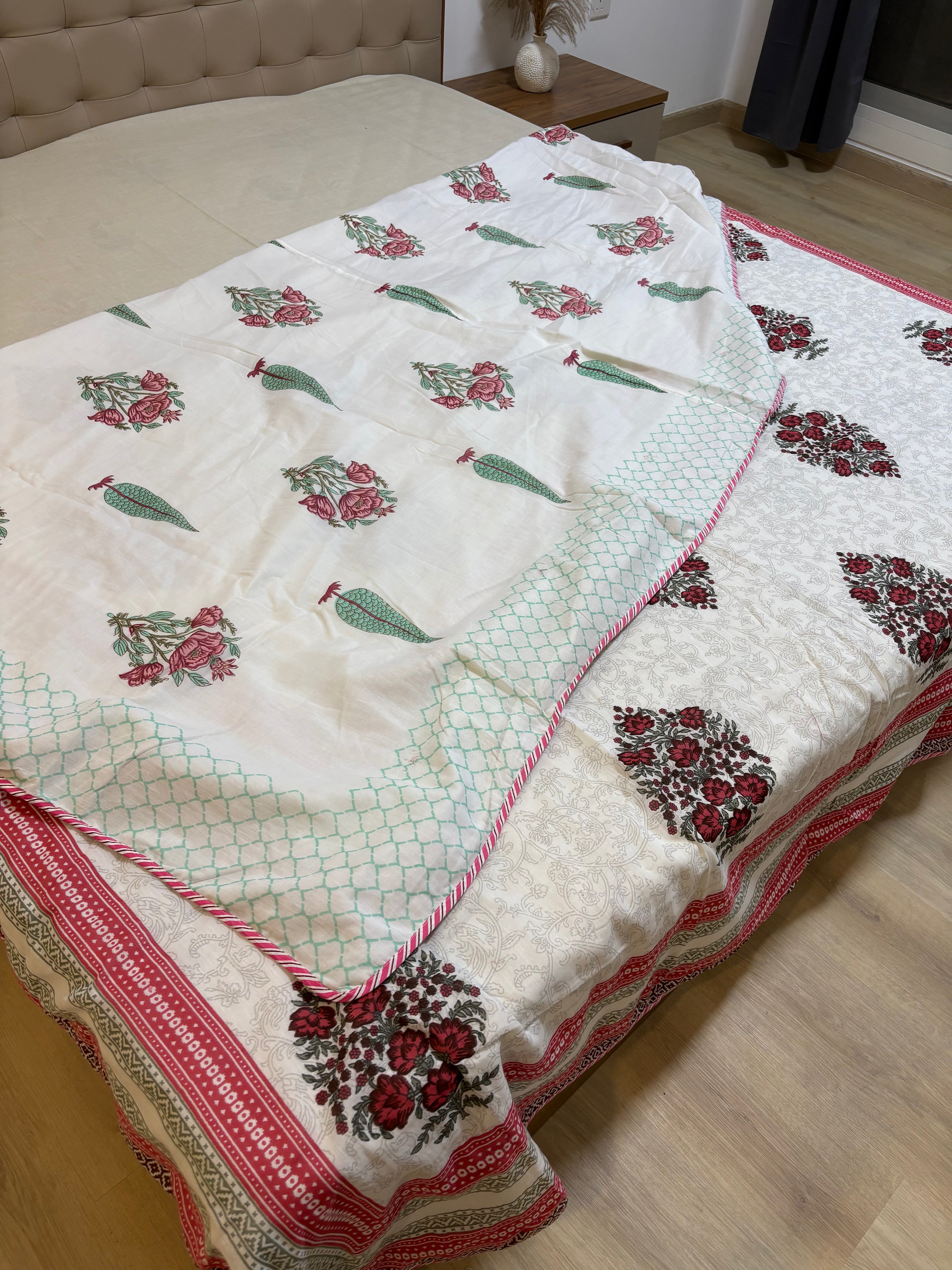 Double Bed Dohar - Red Rose (Dispatch Time 24 Hours)