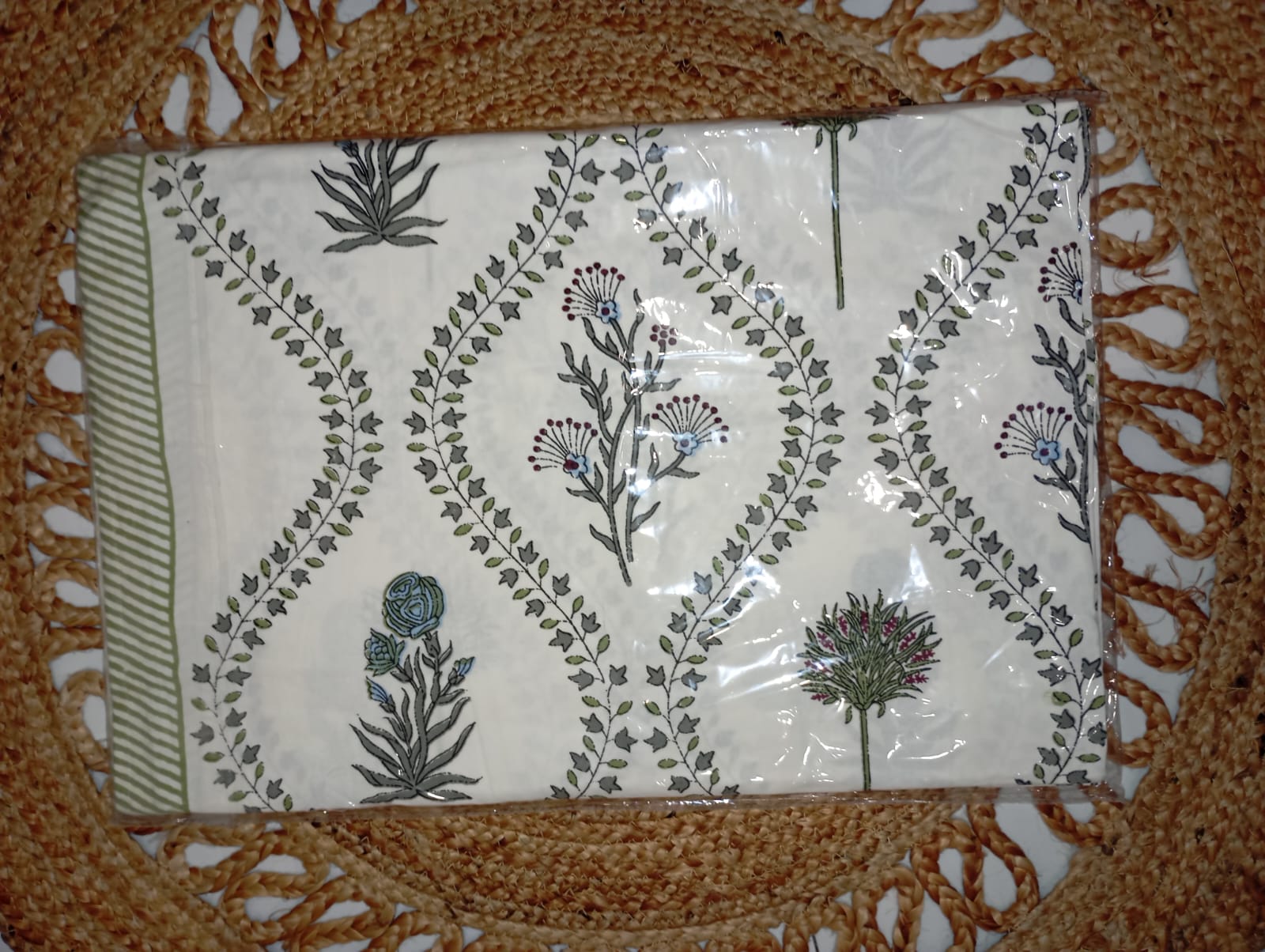 Olive Vine Garden – Queen Size Bedsheet (228 x 254 cm) | 100% Jaipuri Cotton | Includes 2 Pillow Covers