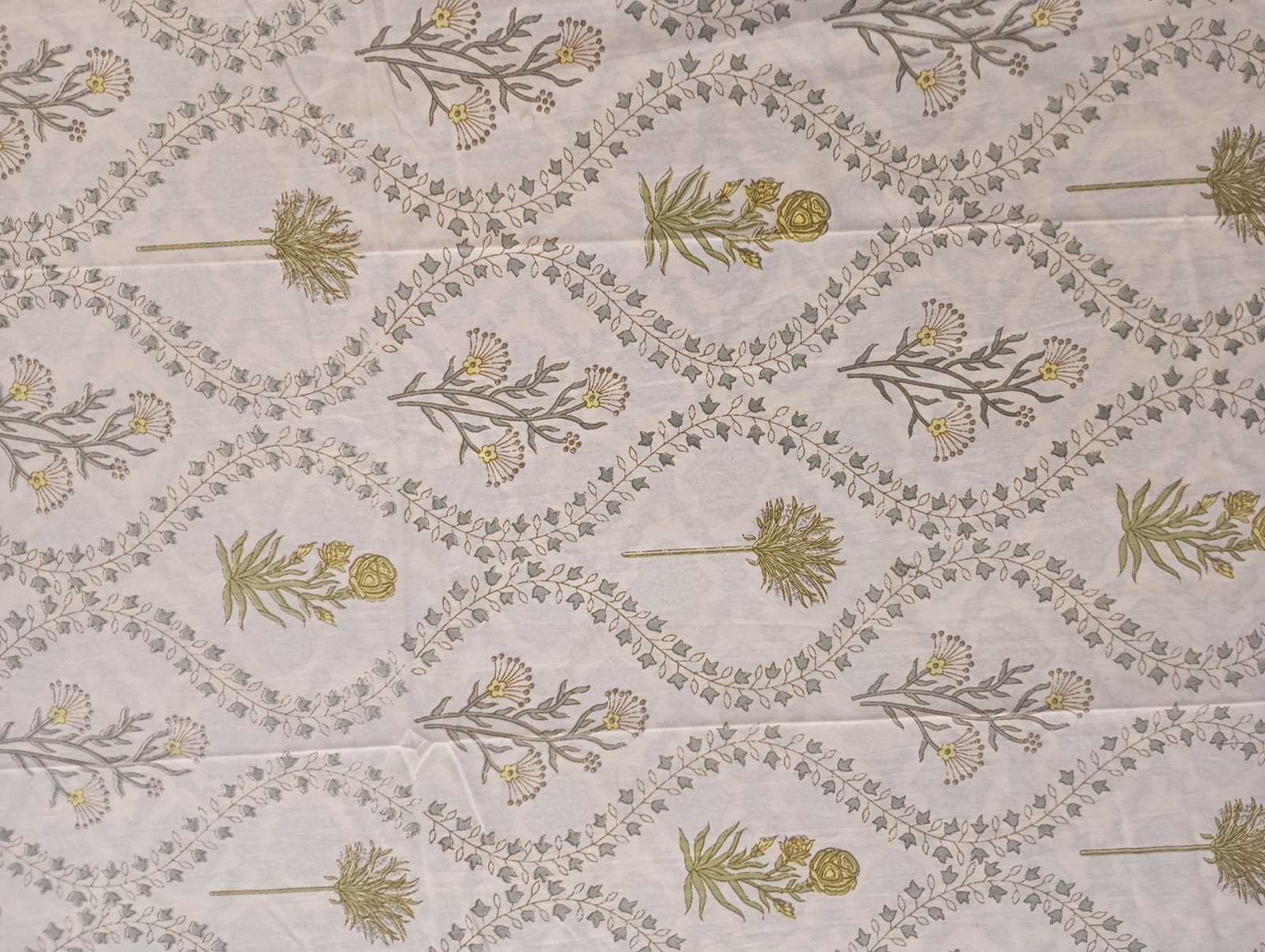 Gul Meadow – Super King Size Bedsheet (274 x 274 cm) | 100% Jaipuri Cotton | Includes 2 Pillow Covers