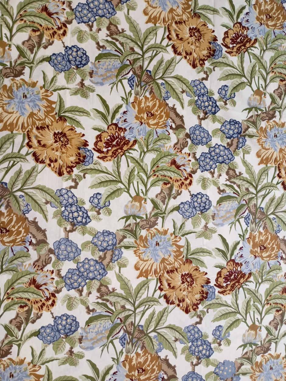 Goldenberry Bloom Haven – Super King Size Bedsheet (274 x 274 cm) | 100% Jaipuri Cotton | Includes 2 Pillow Covers