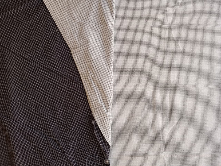 DualTone Micro Check Reversible Duvet Cover Set – King Size (230 × 220 cm) | 3-Piece Cotton Bedding Set