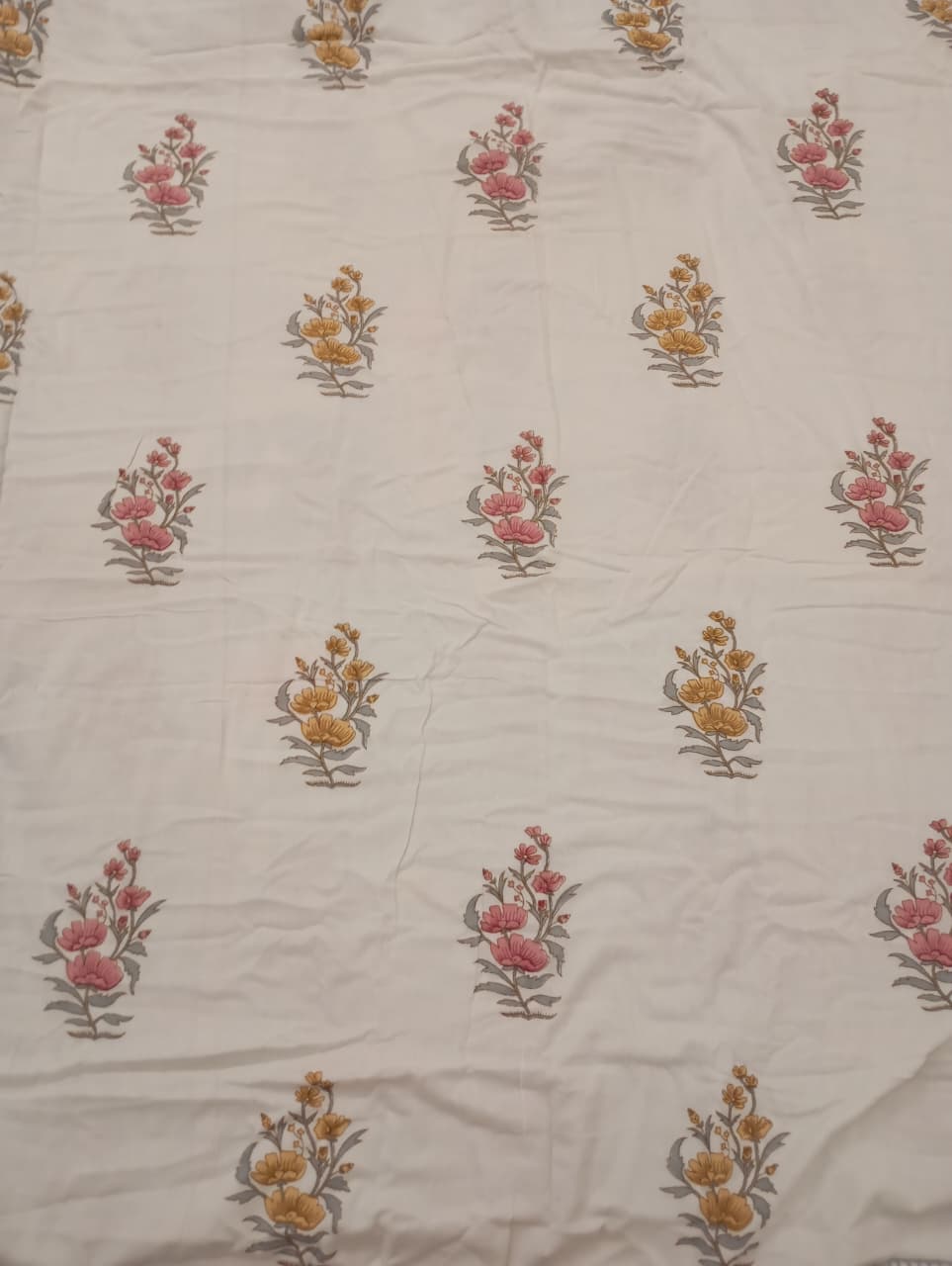 Golden Meadow Muslin Cotton Dohar – Standard King Size (240 × 260 cm / 90 × 108 inches) | 100% Muslin Cotton | Lightweight All-Season Comfort