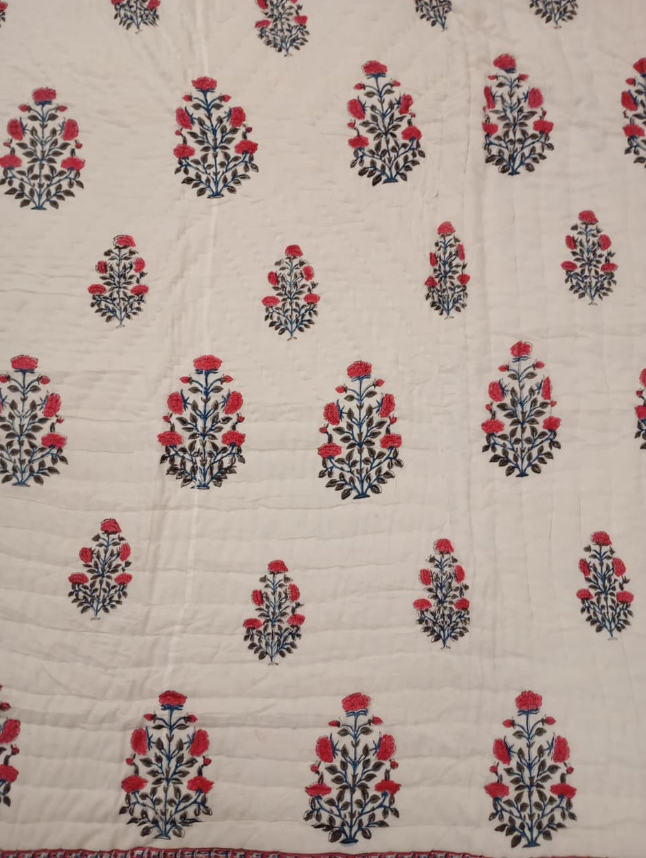 Crimson Garden Bloom – King Size Reversible Muslin Cotton Razai Blanket | Surgical Cotton Filling | Hand Stitched | 1 Piece
