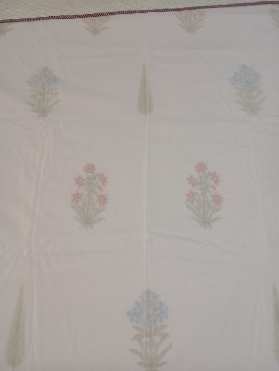 Muslin Luxe Collection – Blue Blush Botanical Muslin Dohar – Standard King Size (240 × 260 cm / 90 × 102 inches) | Muslin Cotton Outer Layer | Lightweight All-Season Comfort