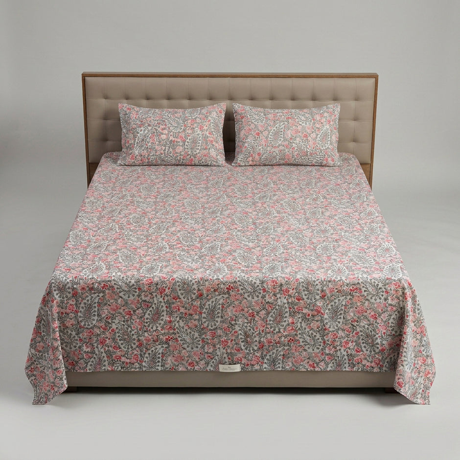 Rosewood Paisley Elegance – Super King Size Bedsheet (270 × 270 cm) | Floral Paisley Print | 3-Piece Set