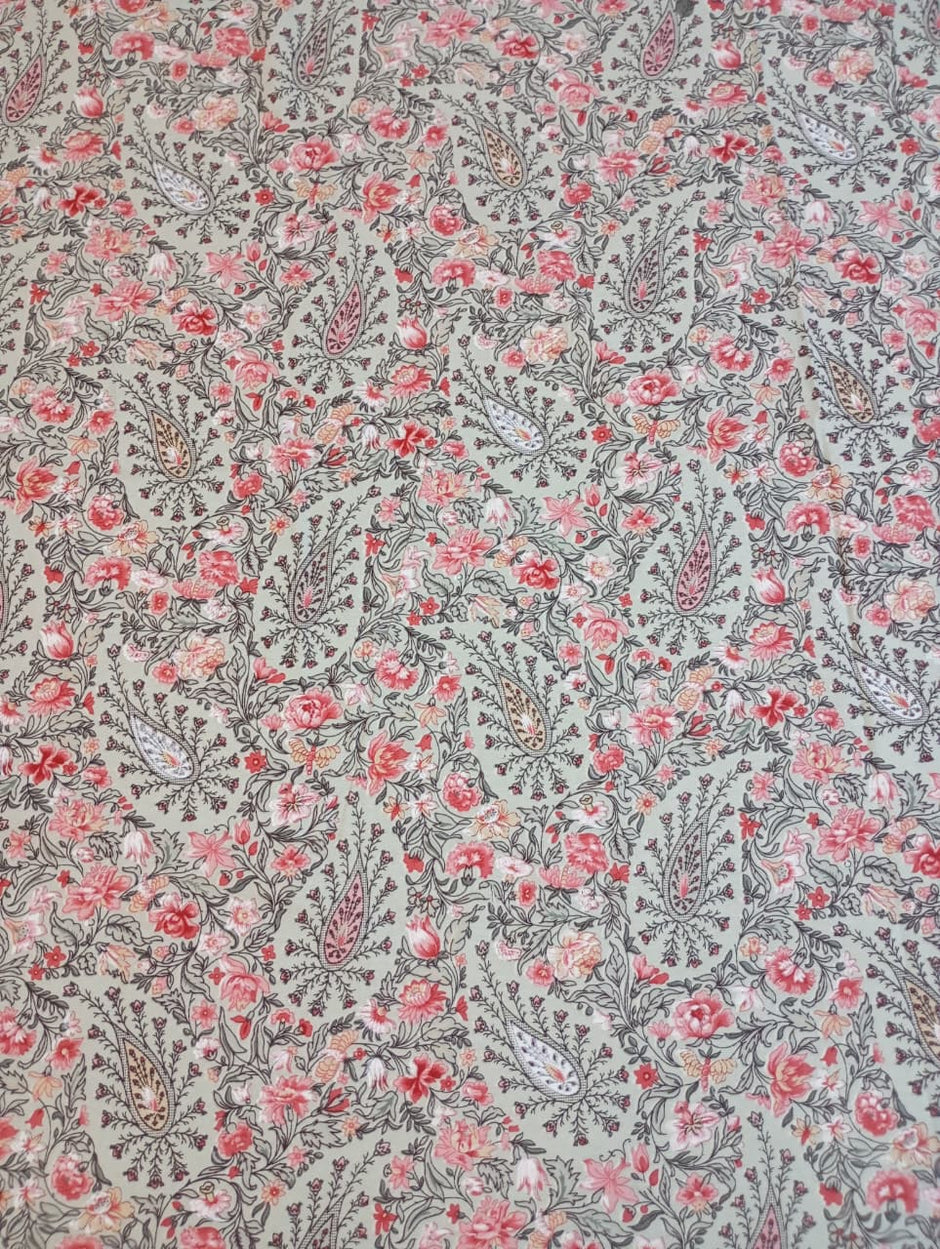 Rosewood Paisley Elegance – Super King Size Bedsheet (270 × 270 cm) | Floral Paisley Print | 3-Piece Set