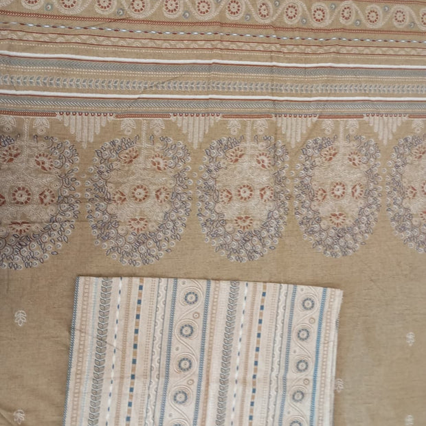 Sandstone Heritage Medallion – Fitted Bedsheet (210 × 200 cm) | 100% Percale Cotton | 400 Thread Count