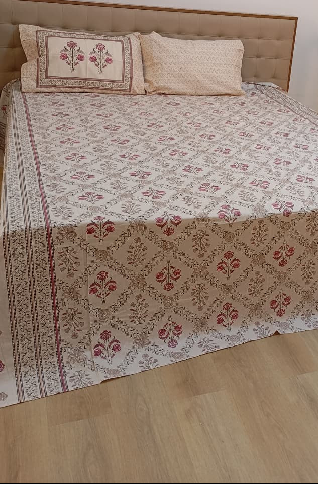 Blush Trellis Floral – Super King Size Bedsheet (274 × 274 cm) | 400 TC Tencel Cotton | Includes 2 Pillow Covers