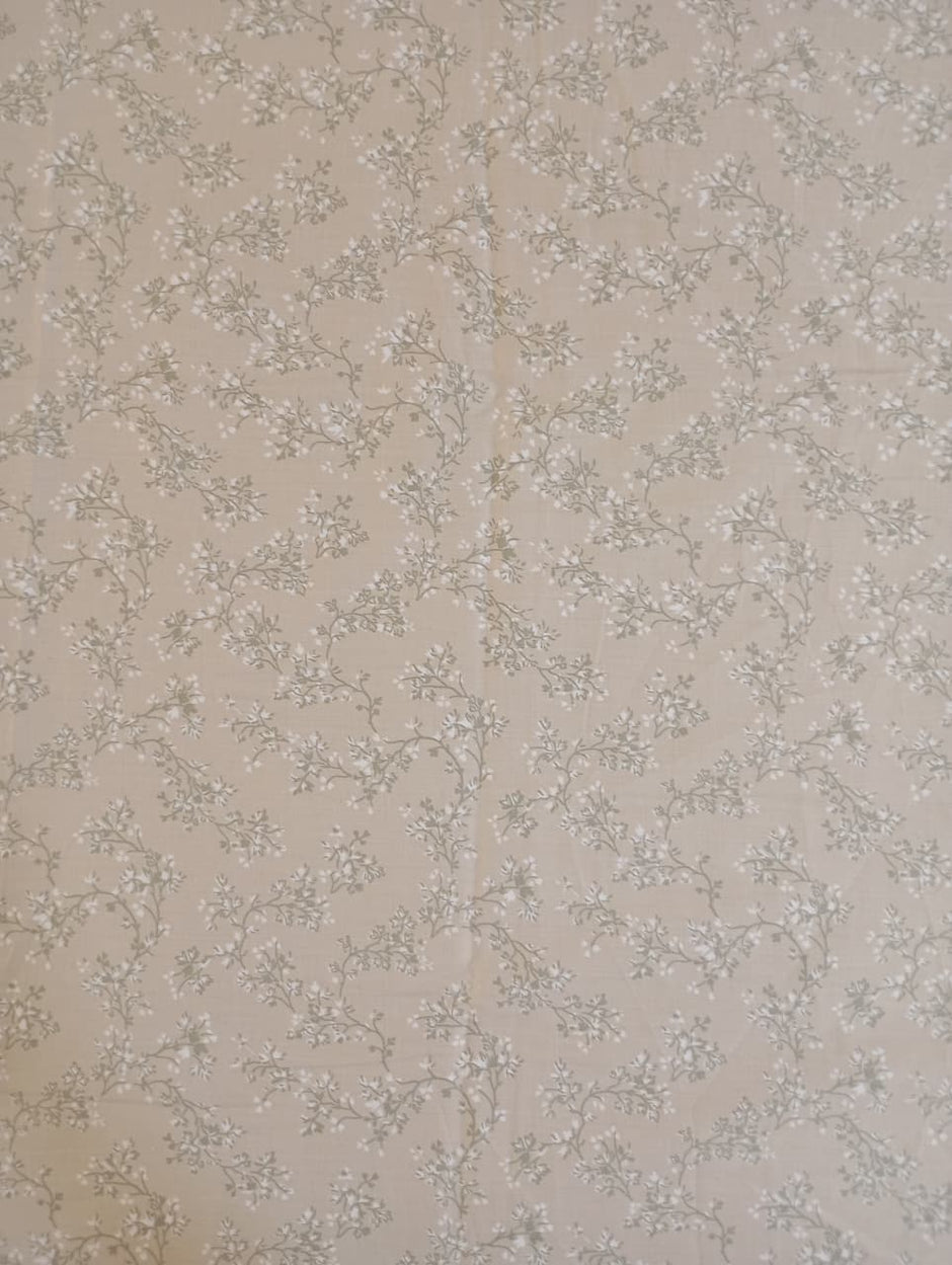 Sandstone Wildflower Veil – Super King Size Bedsheet (270 x 270 cm) | 100% Tencel Cotton | 400 Thread Count | Includes 2 Pillow Covers