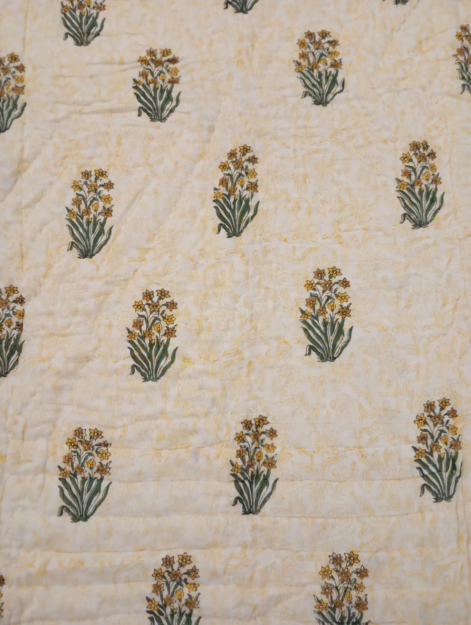 Meher — Ivory Garden Reversible Razai – Single Size (85 × 55 inches / 216 × 140 cm) | Jaipuri Cotton | 2-Sided Design | 1 Piece
