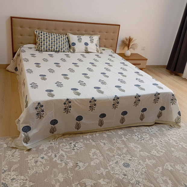 Super King Size Block Print Bedsheet (274 x 274 cm) | 100% Percale Cotton | Includes 2 Pillow Covers