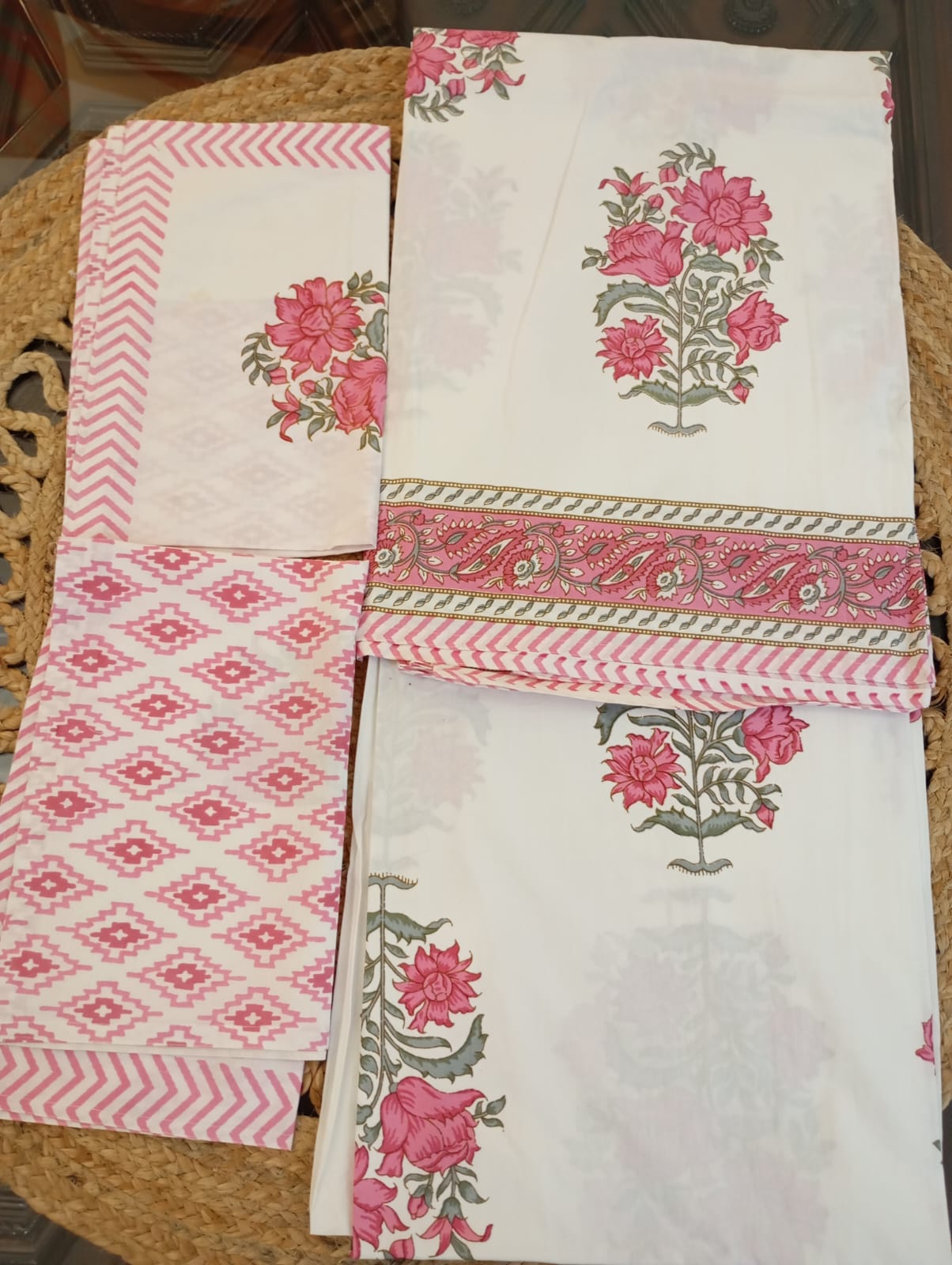 Peach Coral Blooms -Super King Bedsheet with 2 Pillow Covers (Dispatch Time 24 hours) (Copy)