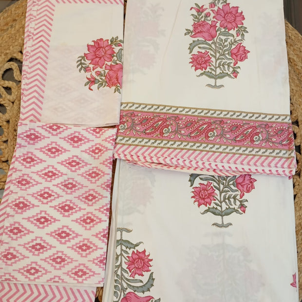 Peach Coral Blooms -Super King Bedsheet with 2 Pillow Covers (Dispatch Time 24 hours) (Copy)