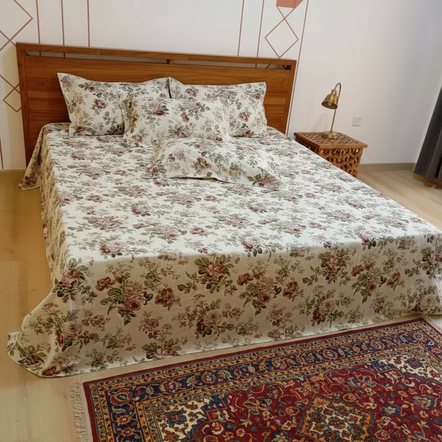 Soft Beige Anokhi Blossom – Super King Size Jaipuri Cotton Bedsheet (270 x 270 cm) | Includes 4 Pillow Covers